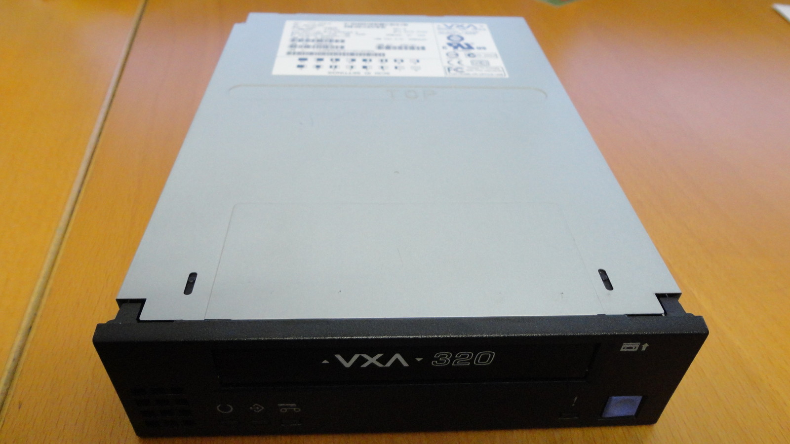 IBM VXA-320 VXA3 SCSI LVD Internal TapeDrive 112.00615 39M5639 39M5640