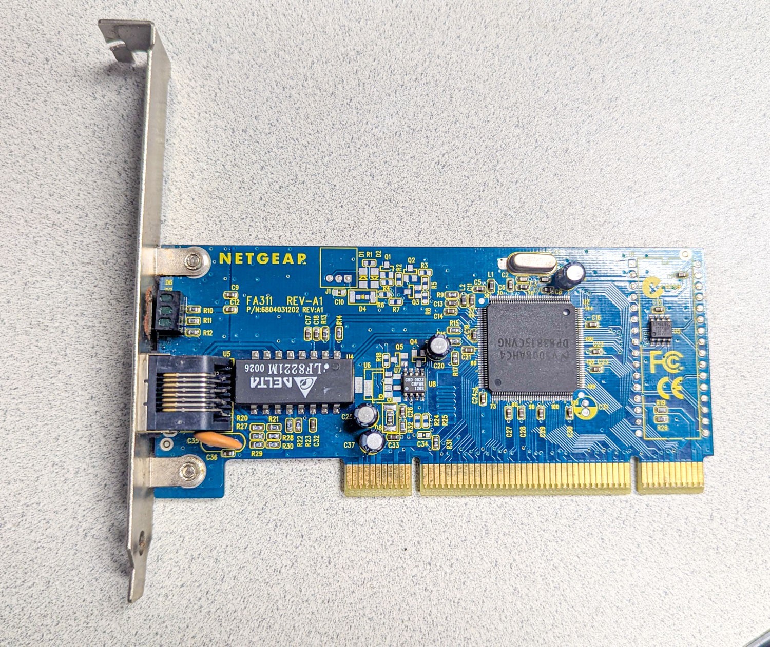 NETGEAR FA311 REV-A1 10/100 PCI Network Card 