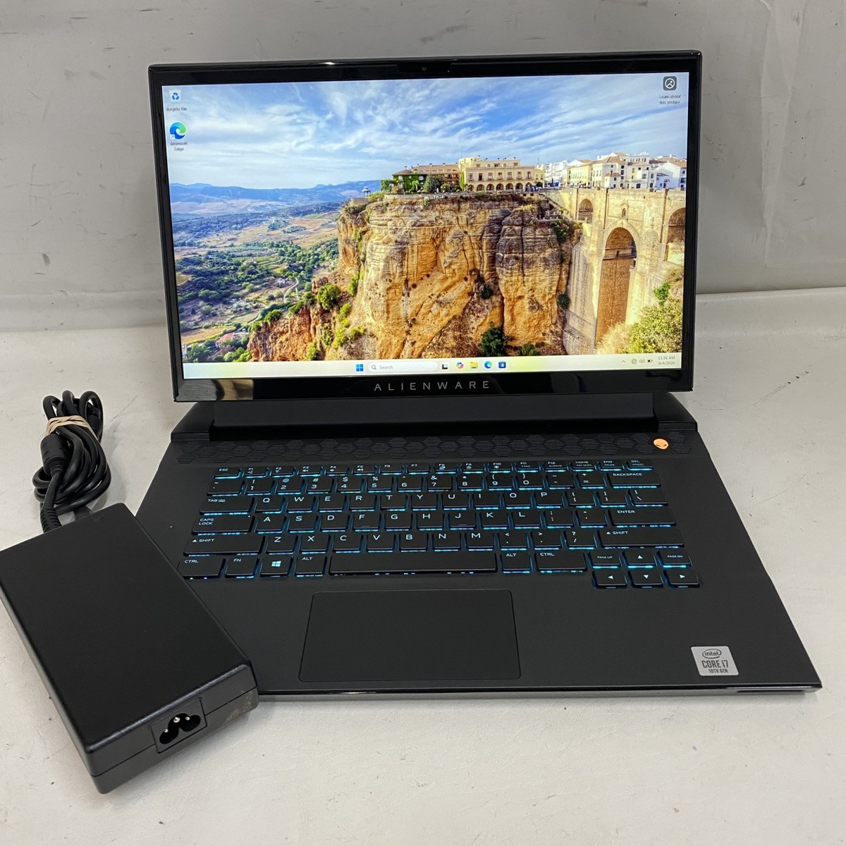 Dell Alienware 15.6" M15 R3 256GB/16GB RX5500M Laptop Model: P87F (CMP128248)