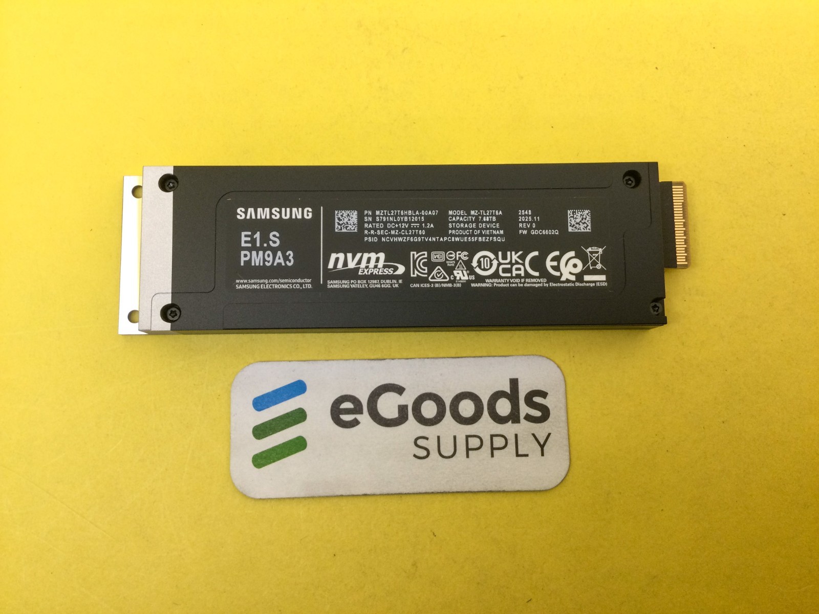 MZ-TL27T6A Samsung PM9A3 7.68TB E1.S 9.5mm NVME PCIE4.0 SSD New