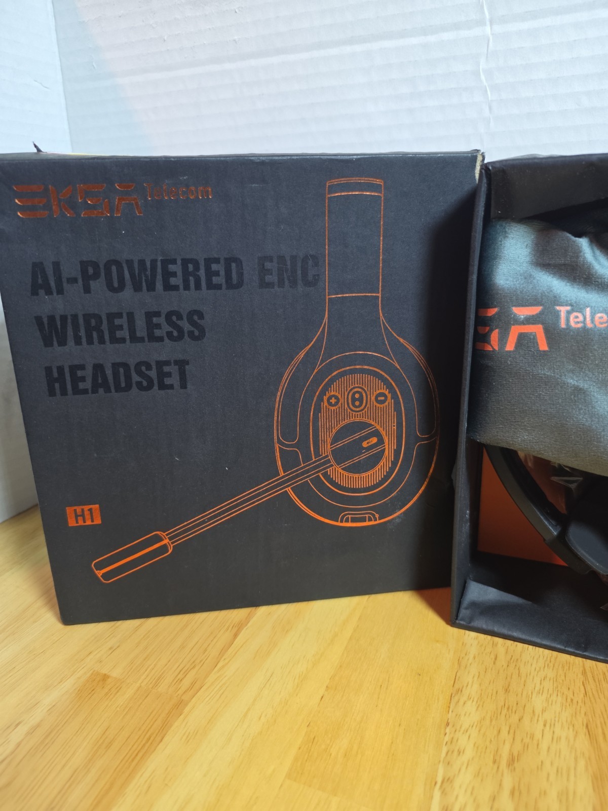 EKSA Telecom H1 AI-Powered ENC Wireless Bluetooth Headset Boom Mic Black RD4