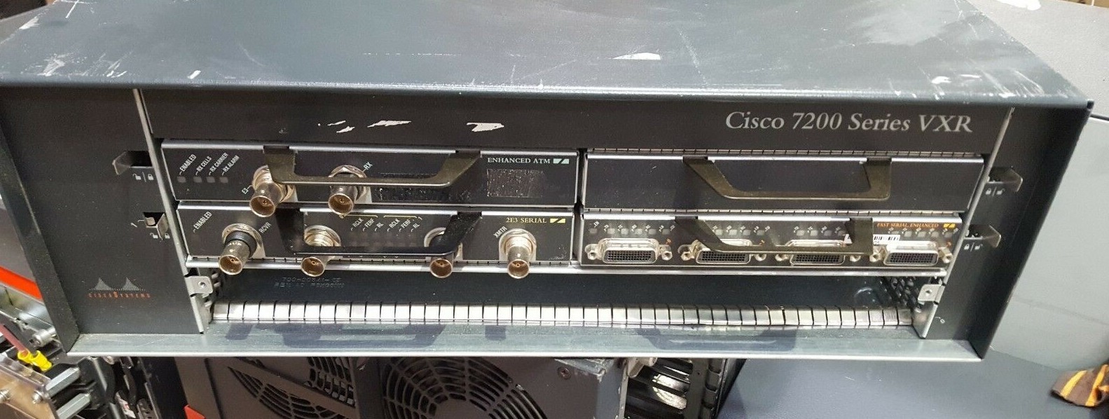 CISCO 7200 SERIES VXR CHASSIS W/ NETWORK PROCESSING ENGINE 200 73-2441-03 D0 W/