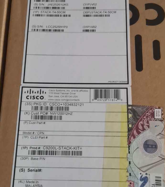 Cisco C9200L-STACK-KIT= Catalyst 9200L StackWise-80 Stack Kit