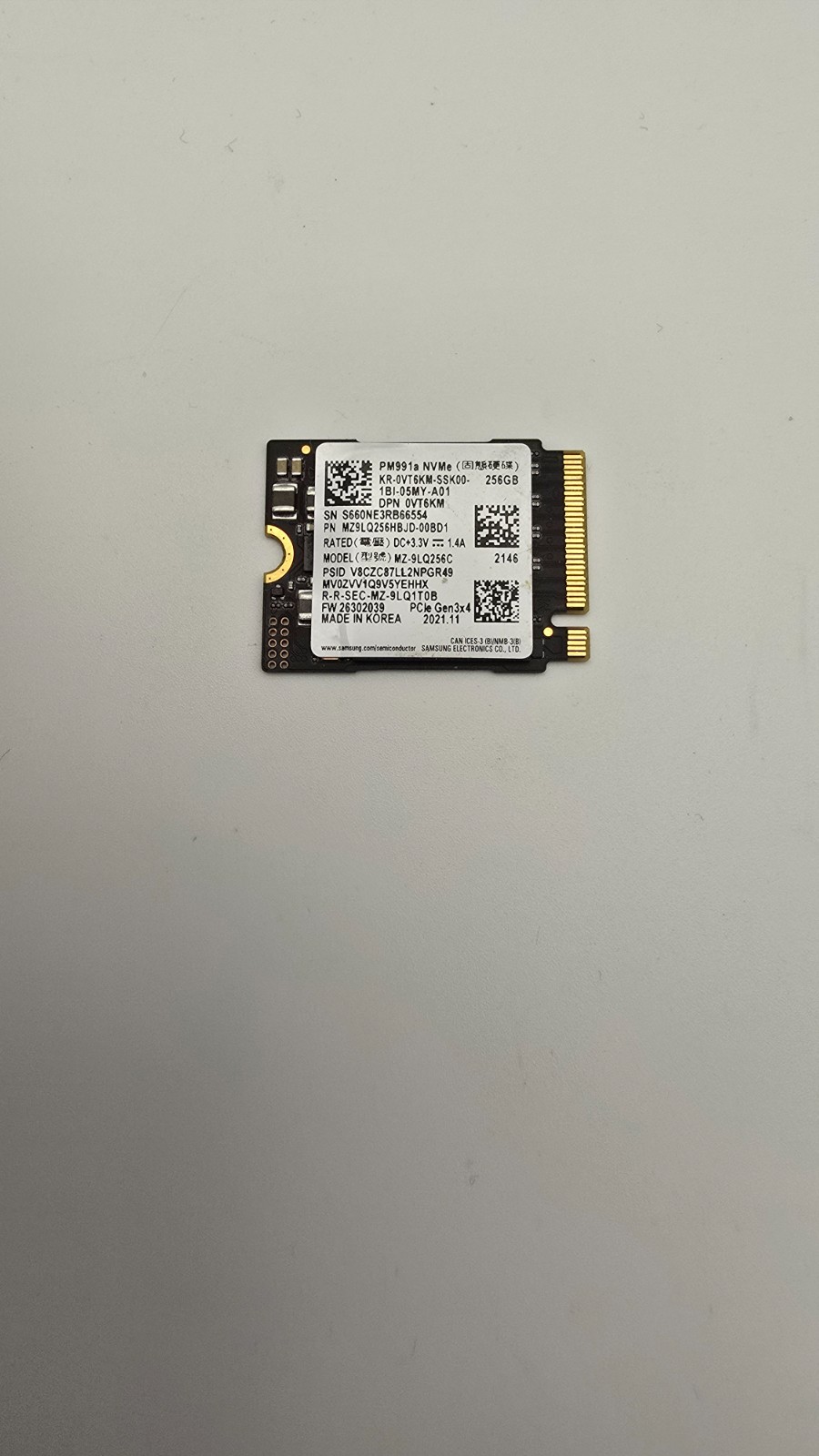 Samsung PM991a 256GB M.2 NVMe PCIe 2230 Internal SSD
