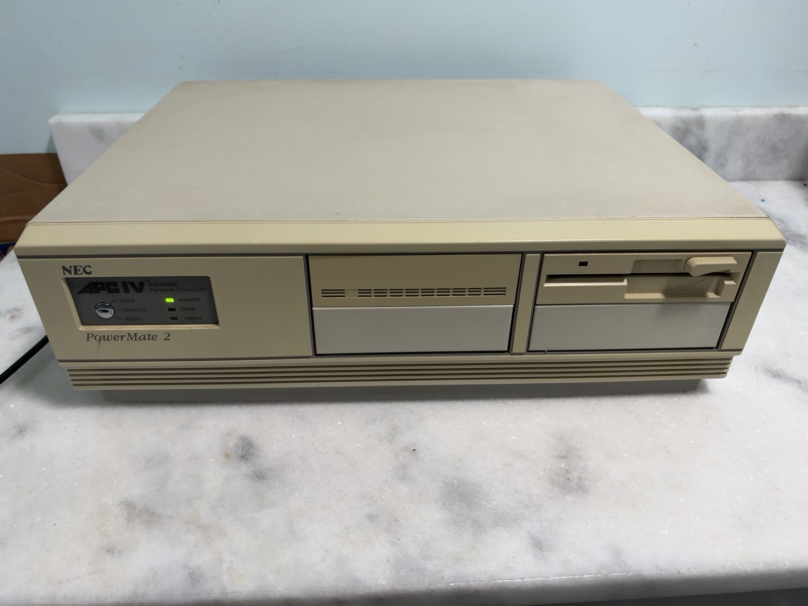 Vintage NEC PowerMate 2 APC IV Computer APC-H501 Powers On Untested