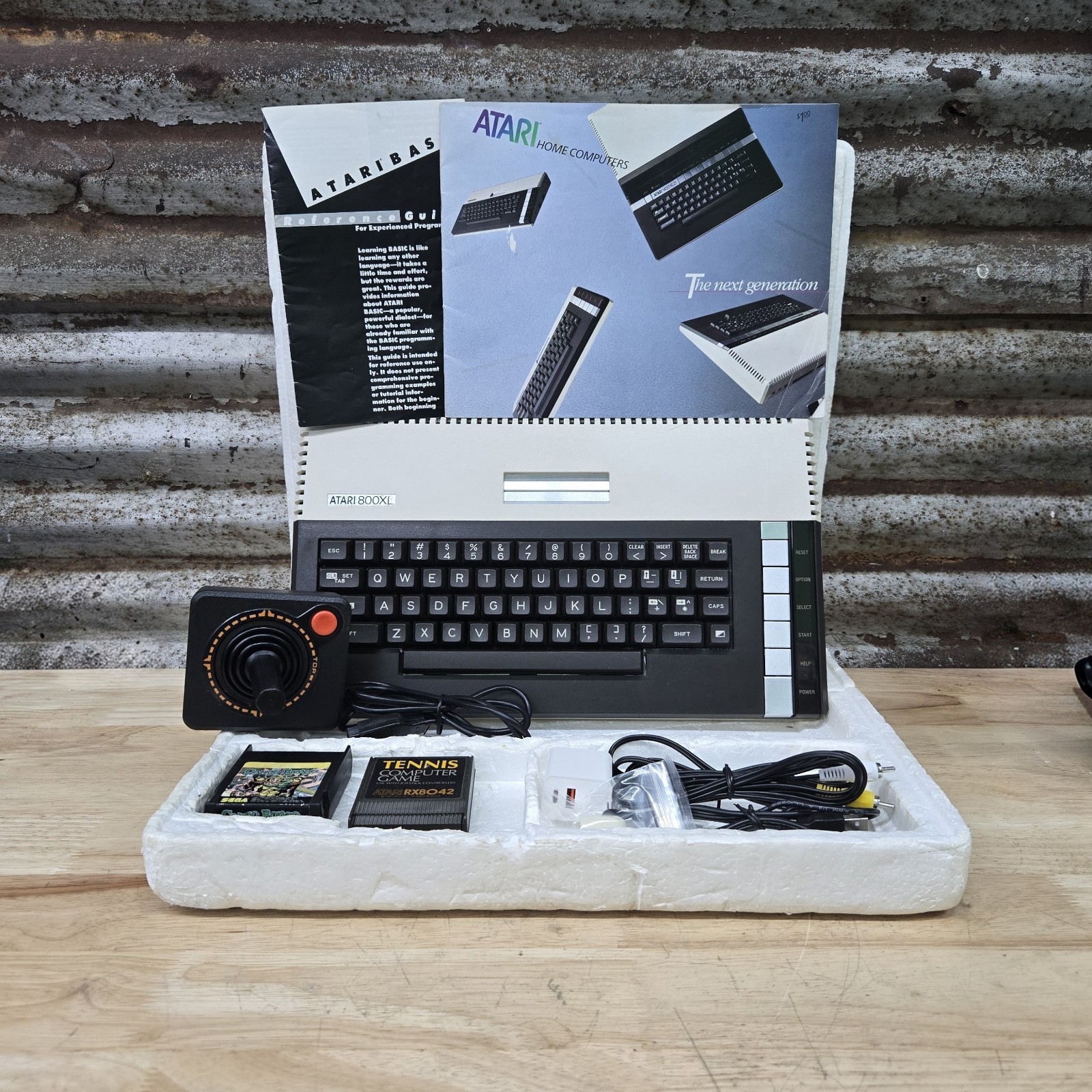 Vintage ATARI 800 XL 8-Bit Computer Tested Working READ