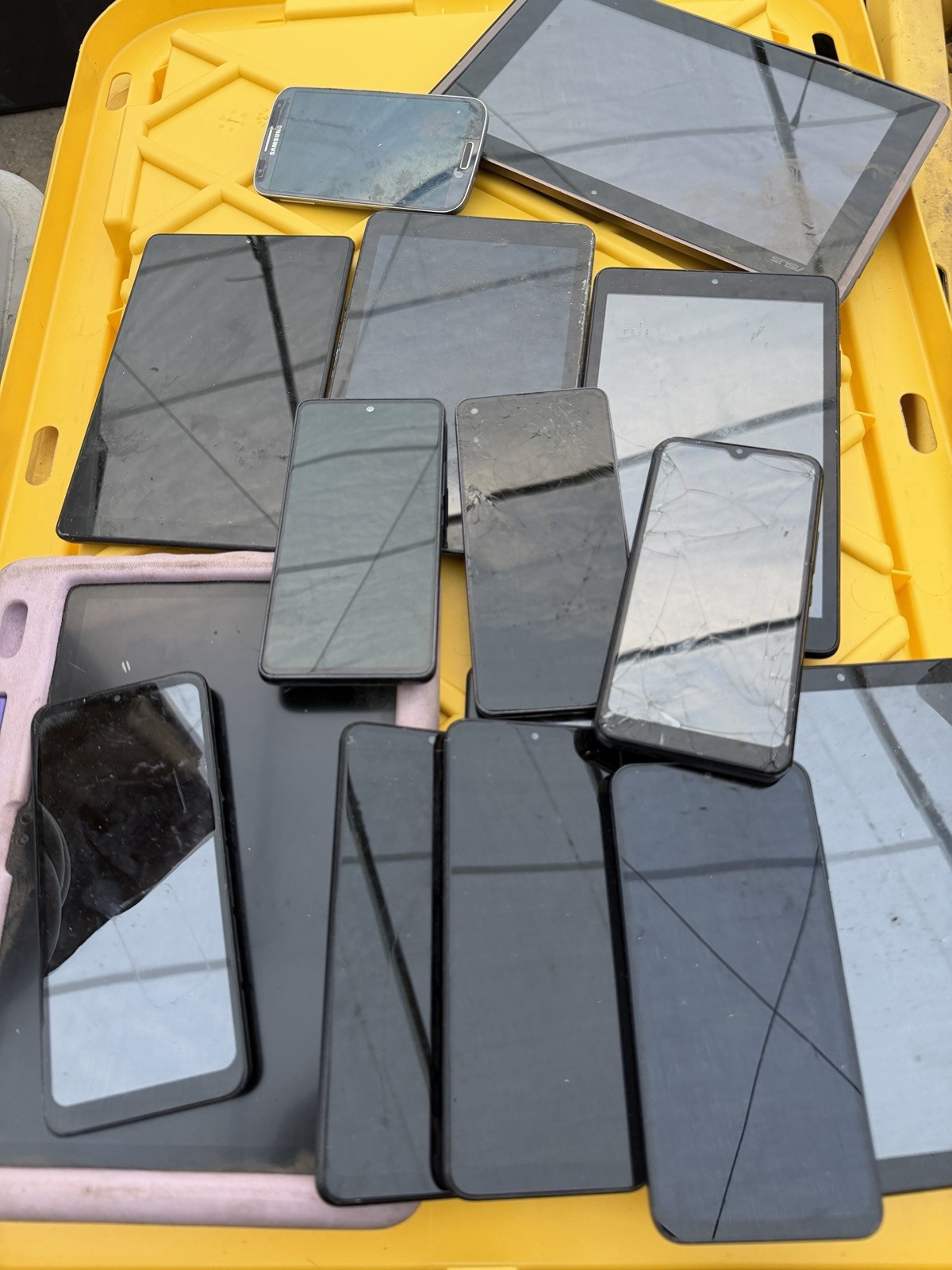 Lot of Tablets Untested/For Parts