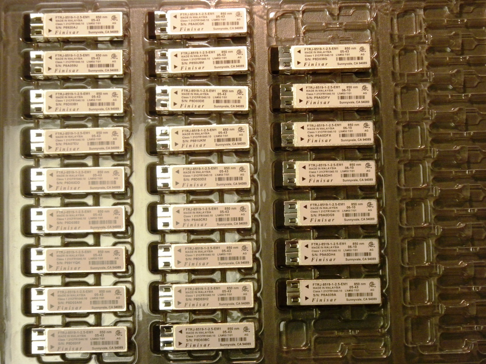 BRAND NEW FINISAR SFF OPTICAL TRANSCEIVER MODULE FTRJ-8519-1-2.5
