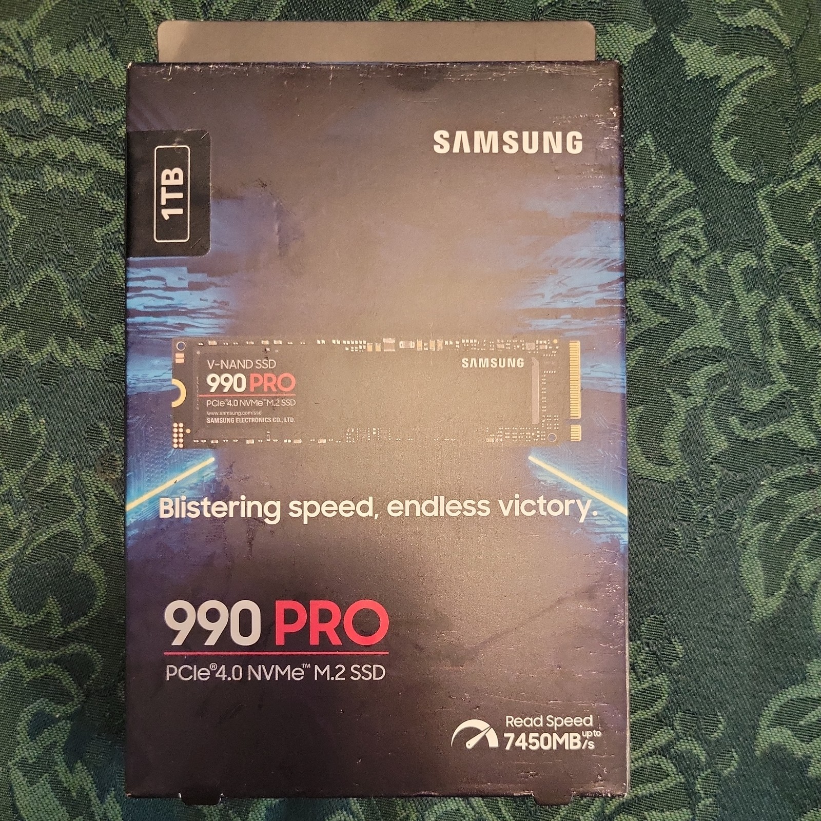 Samsung 990 Pro 1TB Internal SSD M.2 NVMe PCIe 4.0 Black