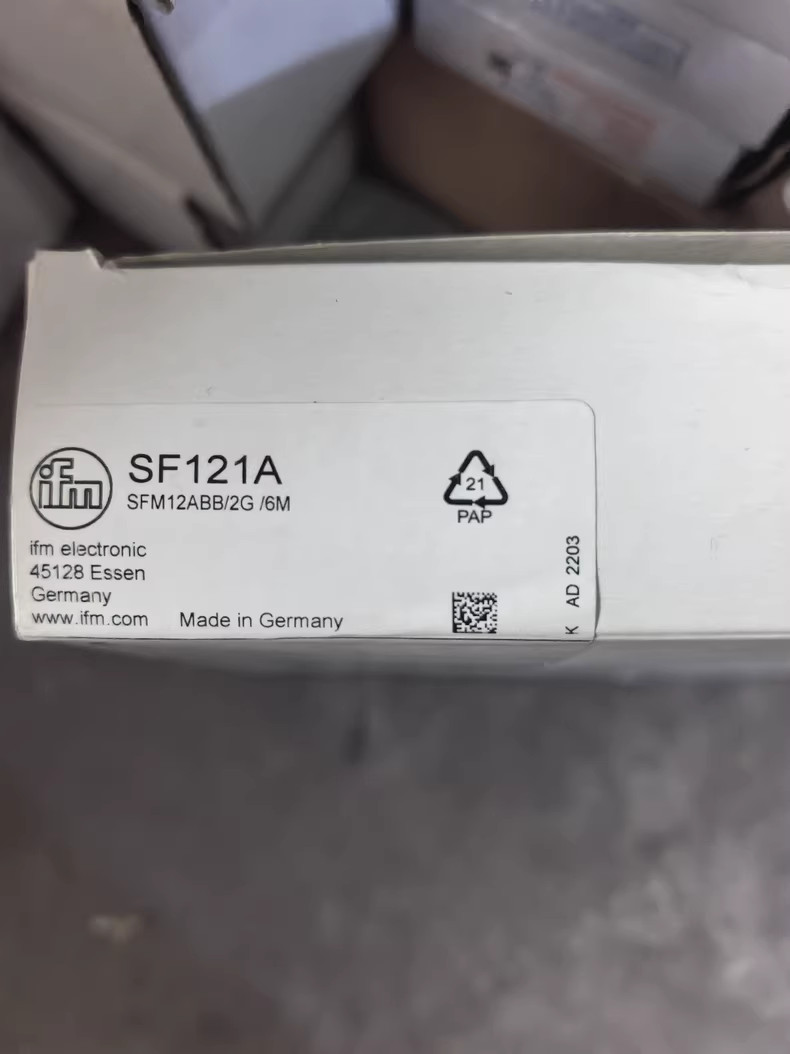 1 Pcs New IFM SF121A Split-type Flow Switch Spot Goods Fast shipping DHL/Fedex