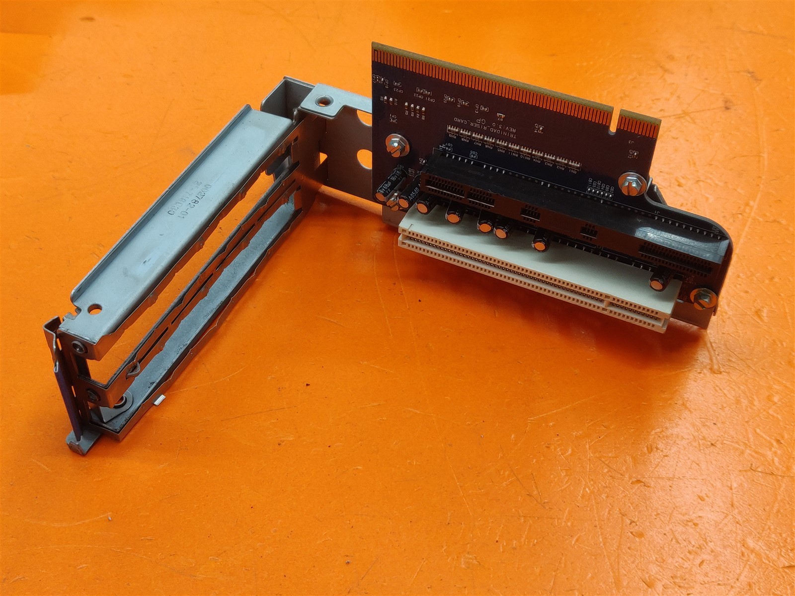 ⭐️⭐️⭐️⭐️⭐️ Desktop IBM/Lenovo ThinkCentre M52 PCI Slot Riser Card & Bracket
