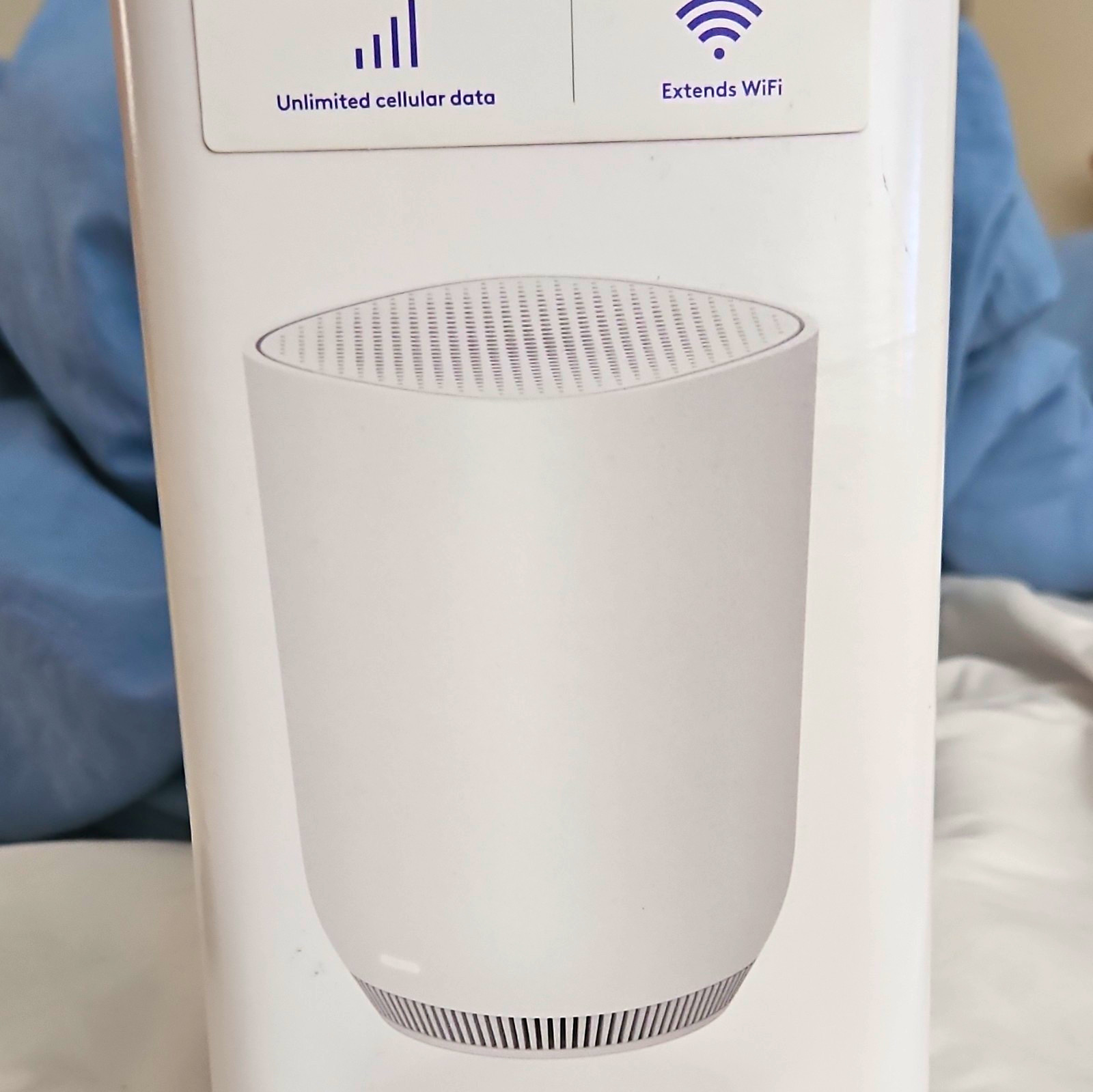 Xfinity Storm-Ready WiFi Booster LTE Cellular Backup Battery, White