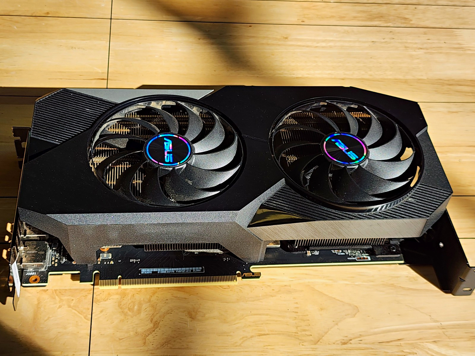 ASUS DUAL GeForce RTX 8GB GDDR6 Dual Fan PCIe x16 HDMI DisplayPort