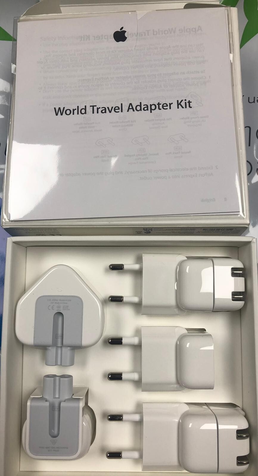 Apple World Travel Adapter Kit - MD837ZM/A for APPLE laptop charger