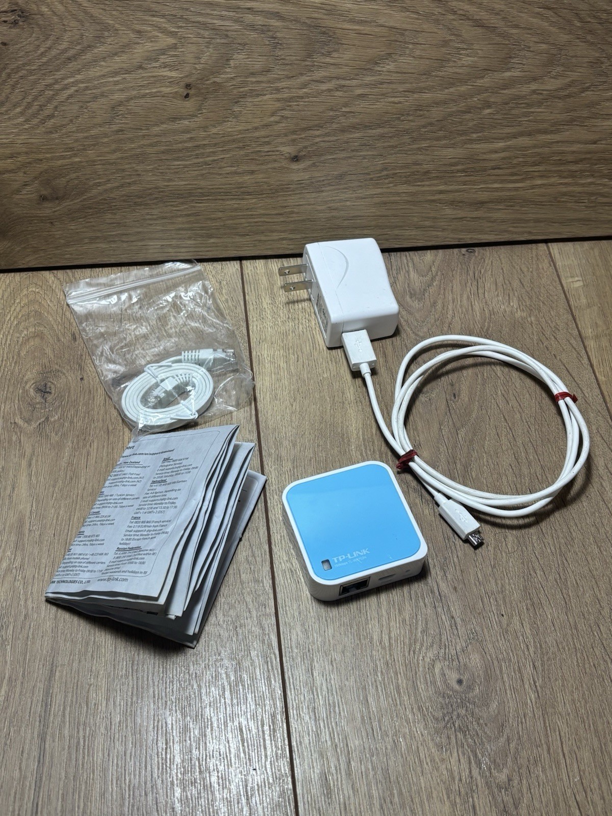 TP-Link TL-WR700N 150 Mbps Wireless Mini Pocket Router/Repeater