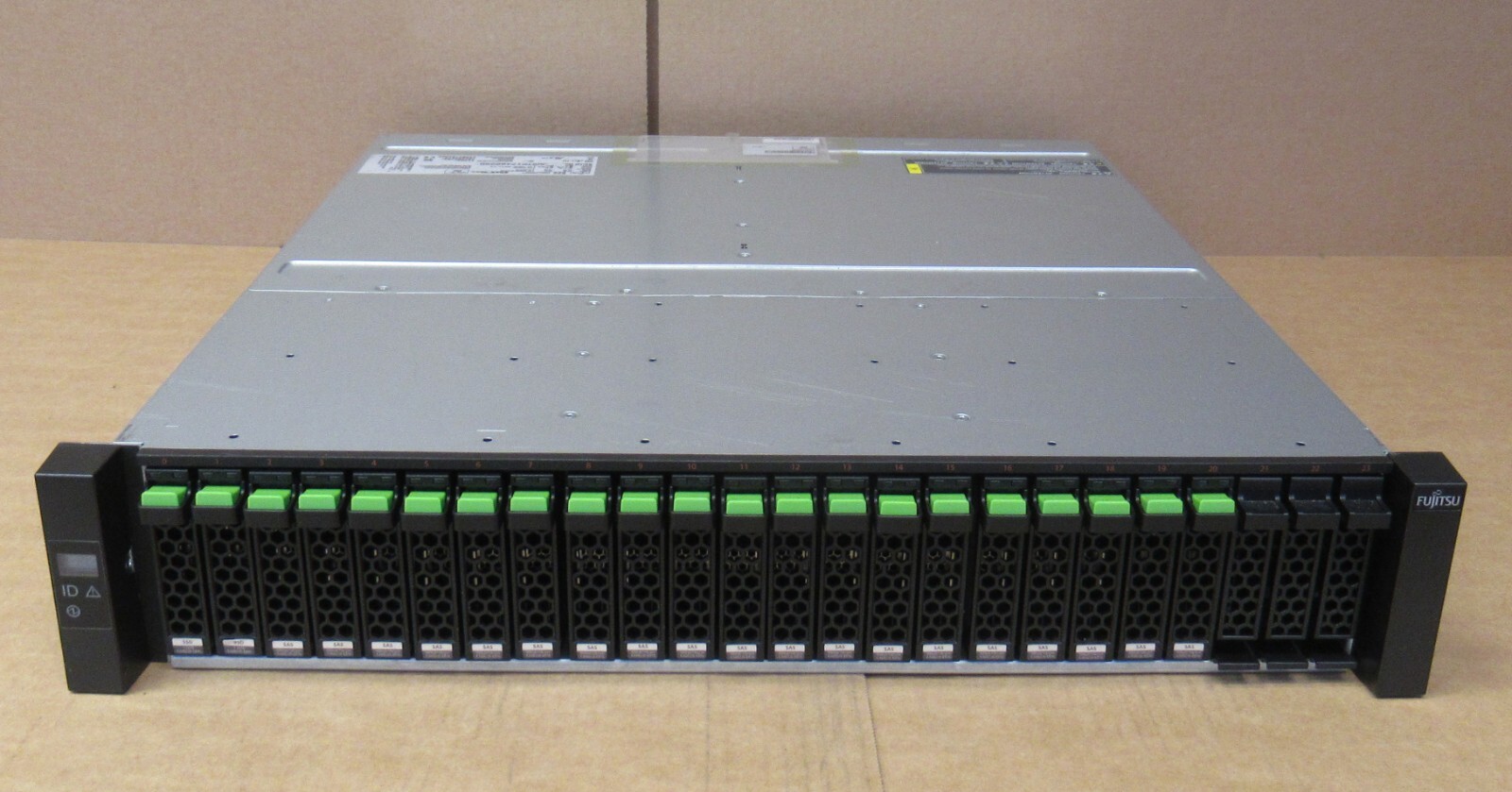Fujitsu Eternus DX5/600 S3 DriveEnclosure 2xIOM12G 18.9TB ETPEADU