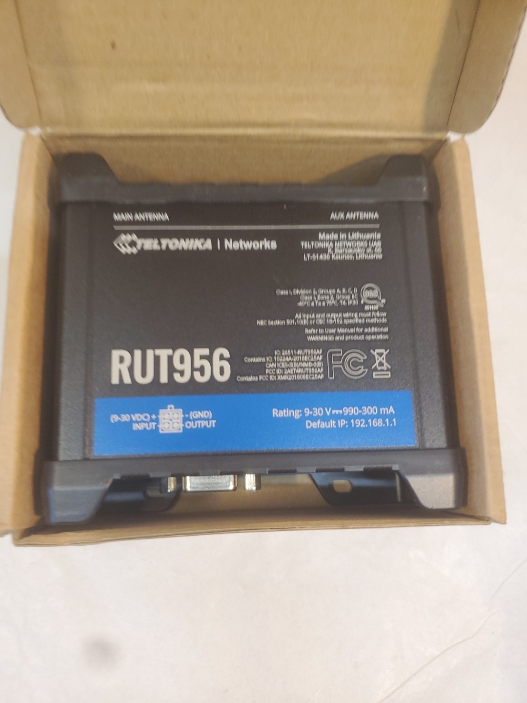 TELTONIKA RUT950 WIRELESS ROUTER - W/O ANY ACCESSORIES