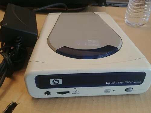 Hewlett Packard HP CD-Writer 8200 Series 8220E/8230E C4504A/C4505A C4504-69602