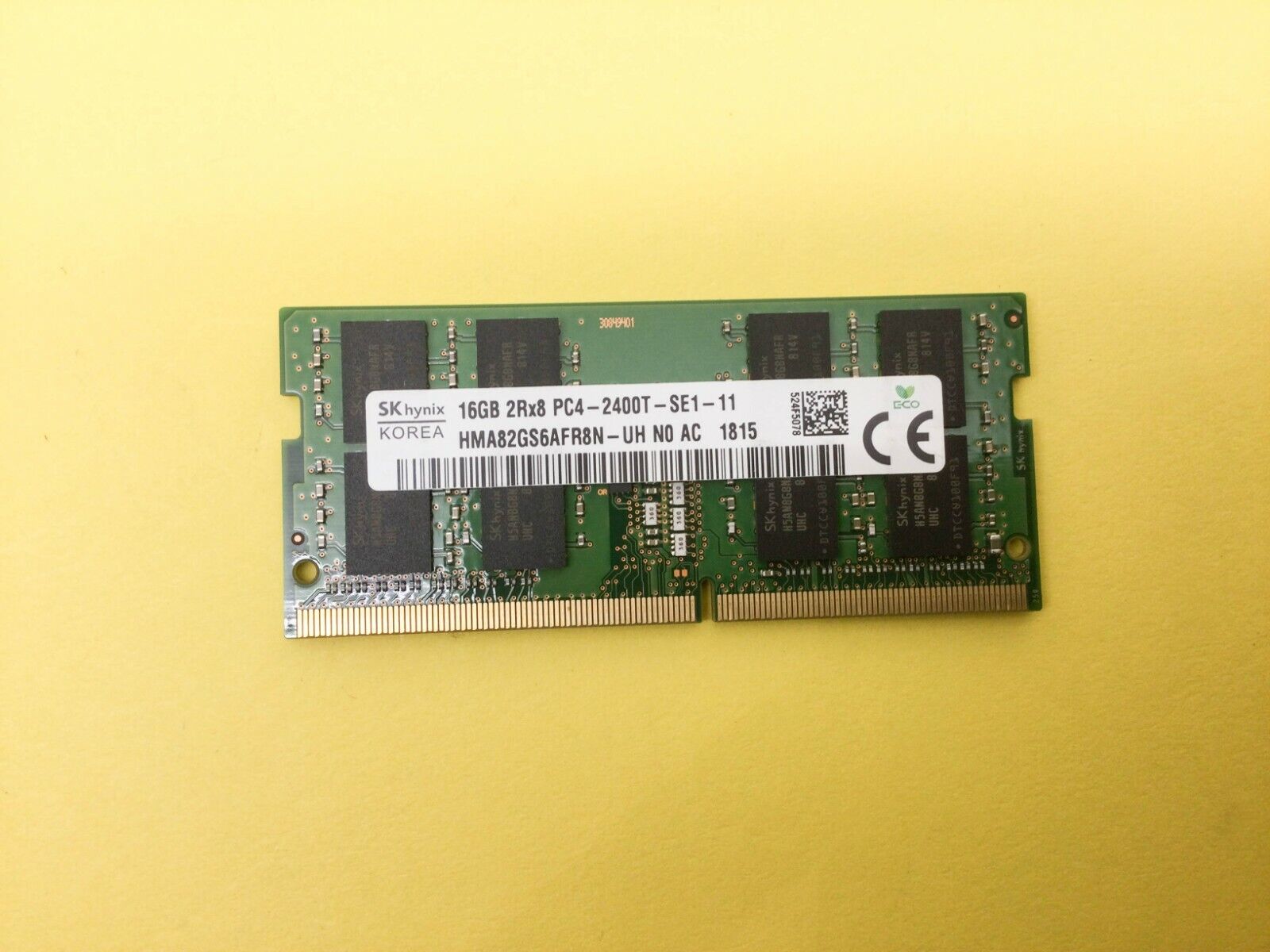 HYNIX 16GB(1x16GB) 2Rx8 PC4-2400T SODIMM LAPTOP MEMORY HMA82GS6AFR8N-UH