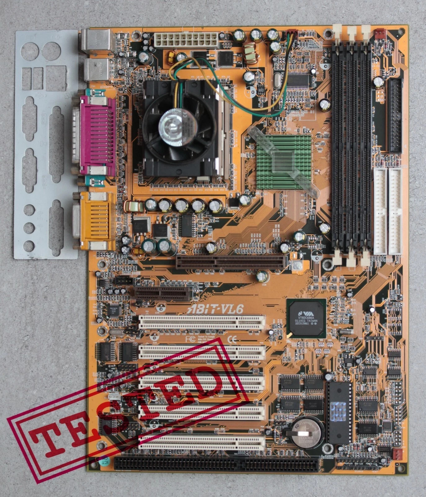 PGA370 ABIT-VL6 Motherboard VIA Apollo 133 with CPU Celeron 733MHz & I/Oshield
