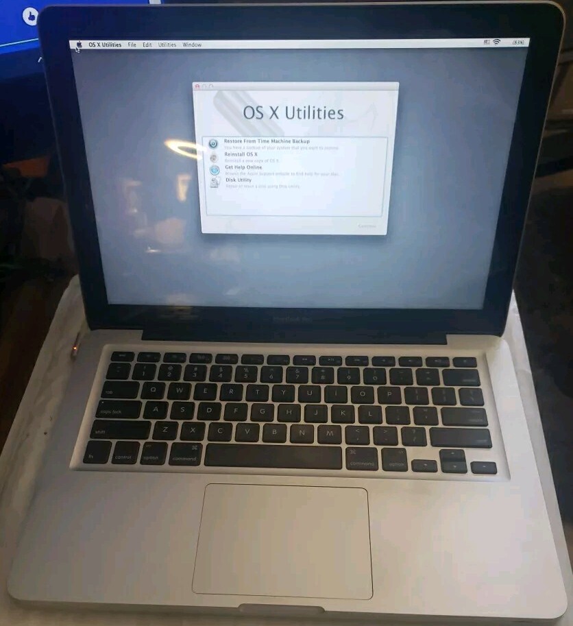 Macbook Pro 13.3" Mid-2012 Laptop Core i5-3210M 2.5GHz No HDD For Parts turns-on