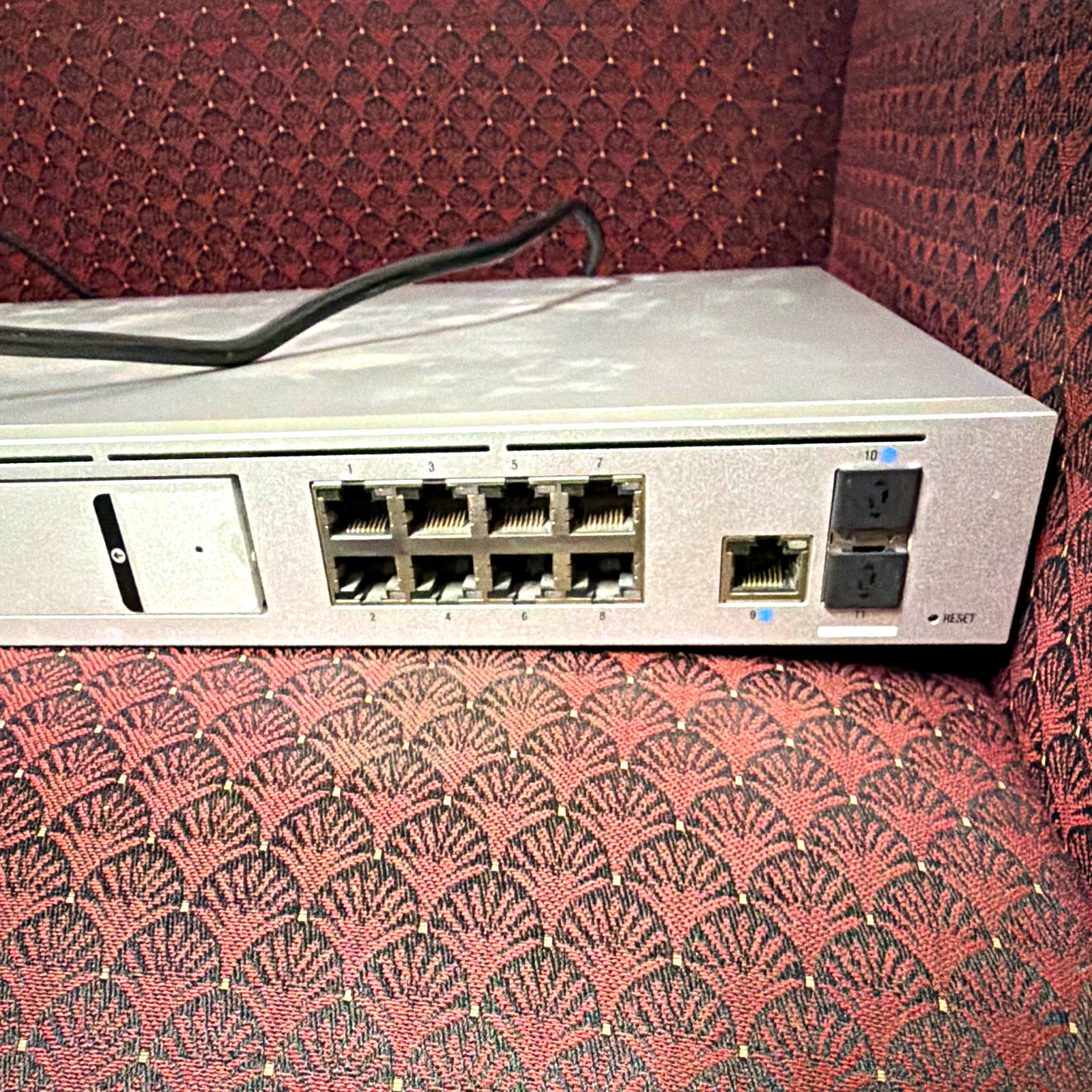 Ubiquiti UniFi Dream Machine Pro UDM-Pro Firewall & VPN Hardware Appliance 1U