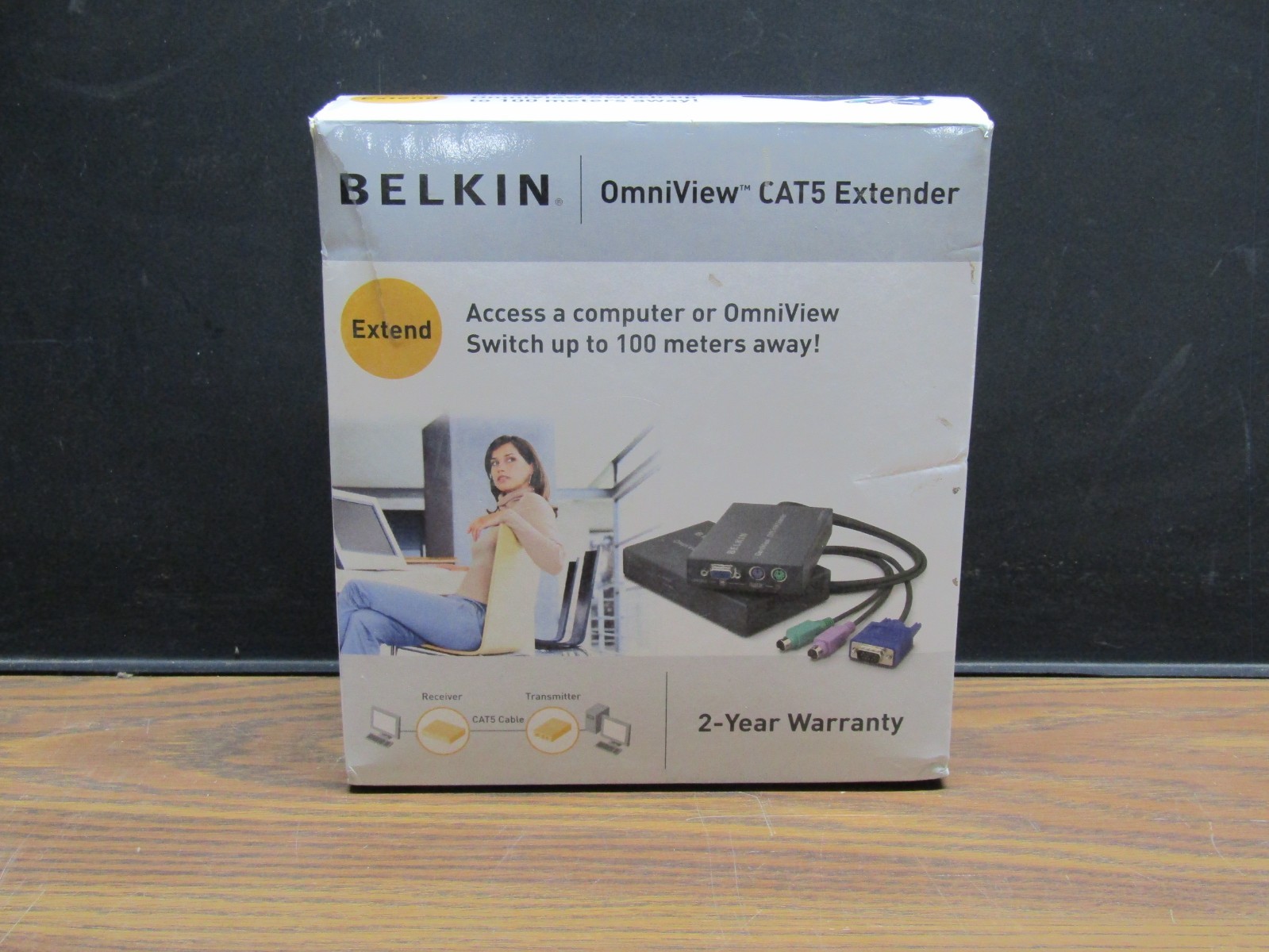 New in box Belkin OmniView CAT5 KVM Extender Transmitter F1D084 Ver 2.1
