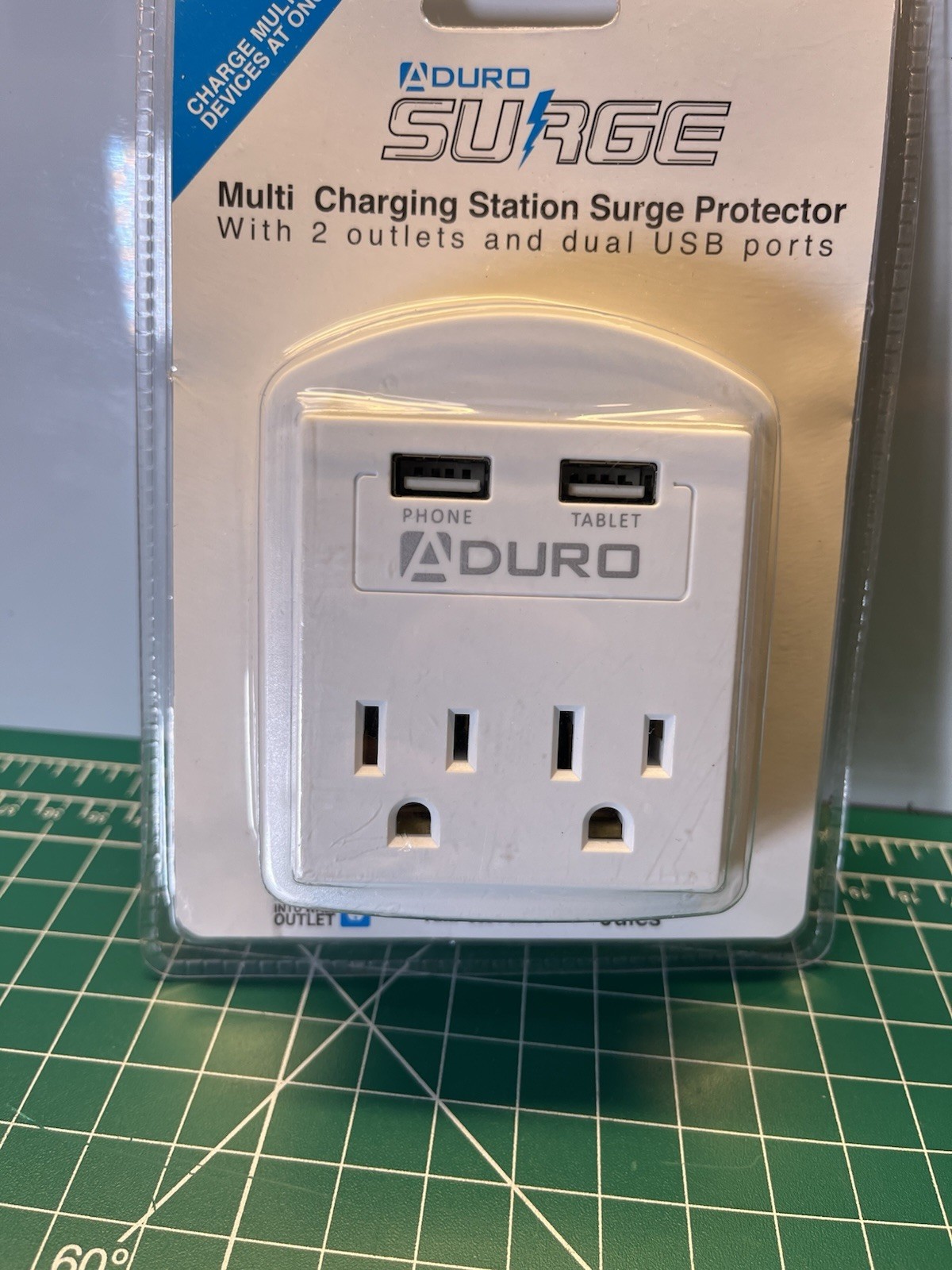 ADURO SURGE MULTI CHARGING STATION WITH 2 OUTLETS & DUAL USB PORTS