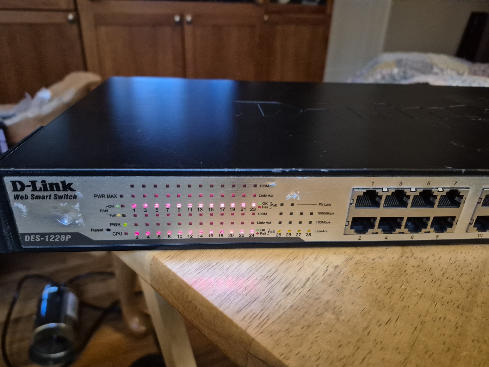 D-Link DES-1228P