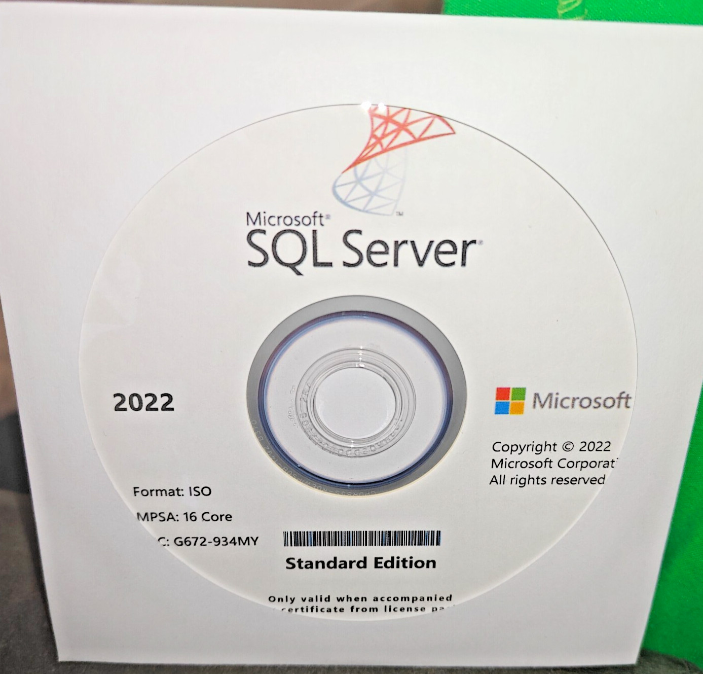 Microsoft SQL Server 2022 Standard Edition, 16 Core License, Unlimited CAL