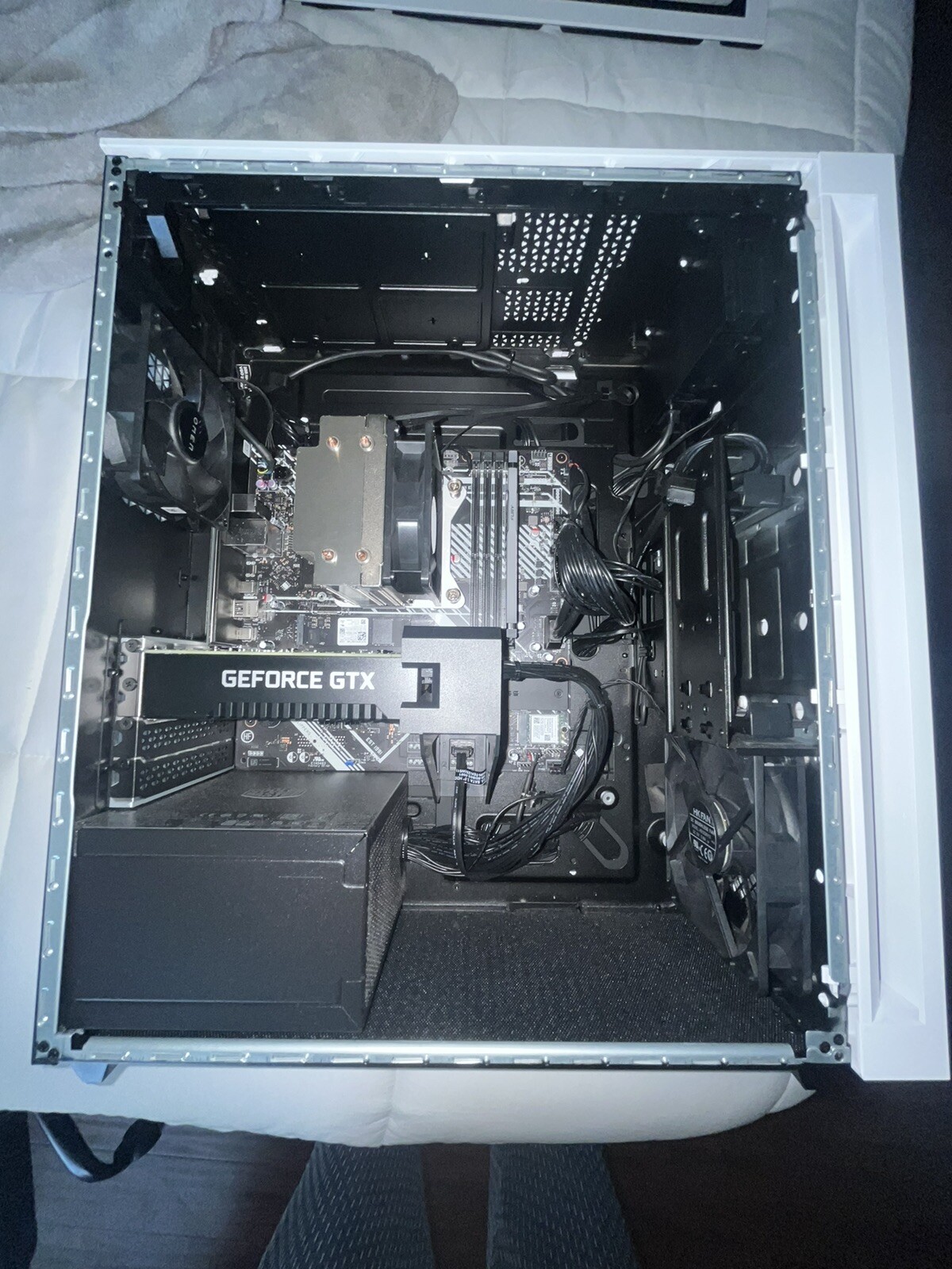 Omen Gaming PC white “READ DESCRIPTION”