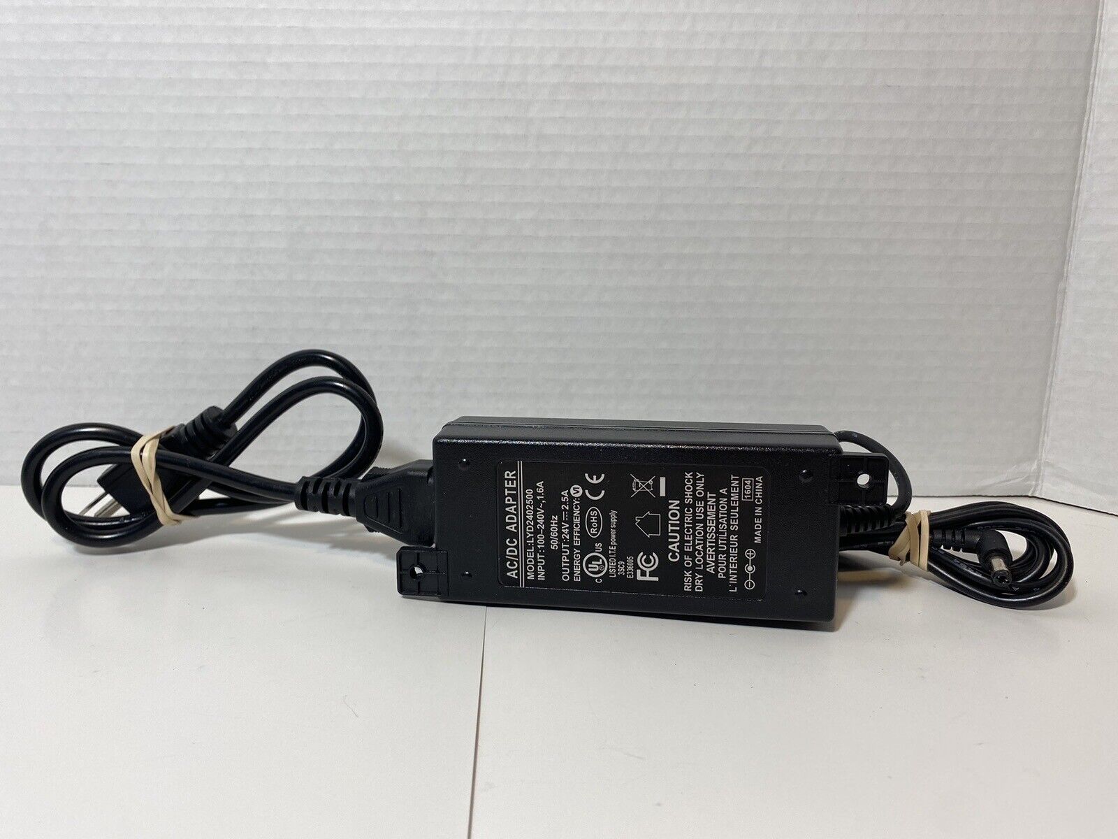 Power Supply 24V Can Be used for LED lights or PoE Texas PoE Injectors