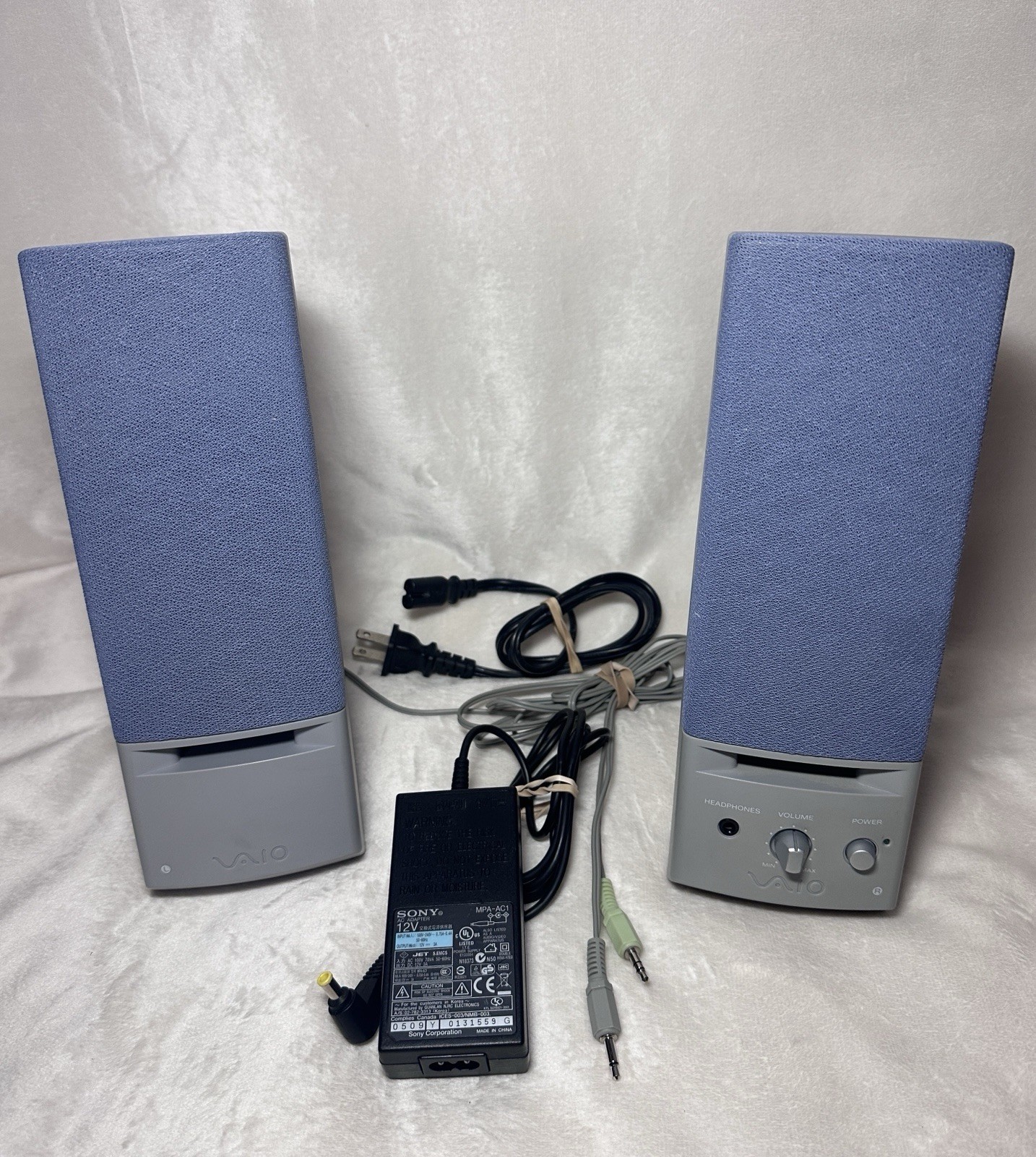 SONY VAIO PCVA-SP2 SPEAKER SYSTEM SET FOR COMPUTER VERY GOOD TESTED WORKING