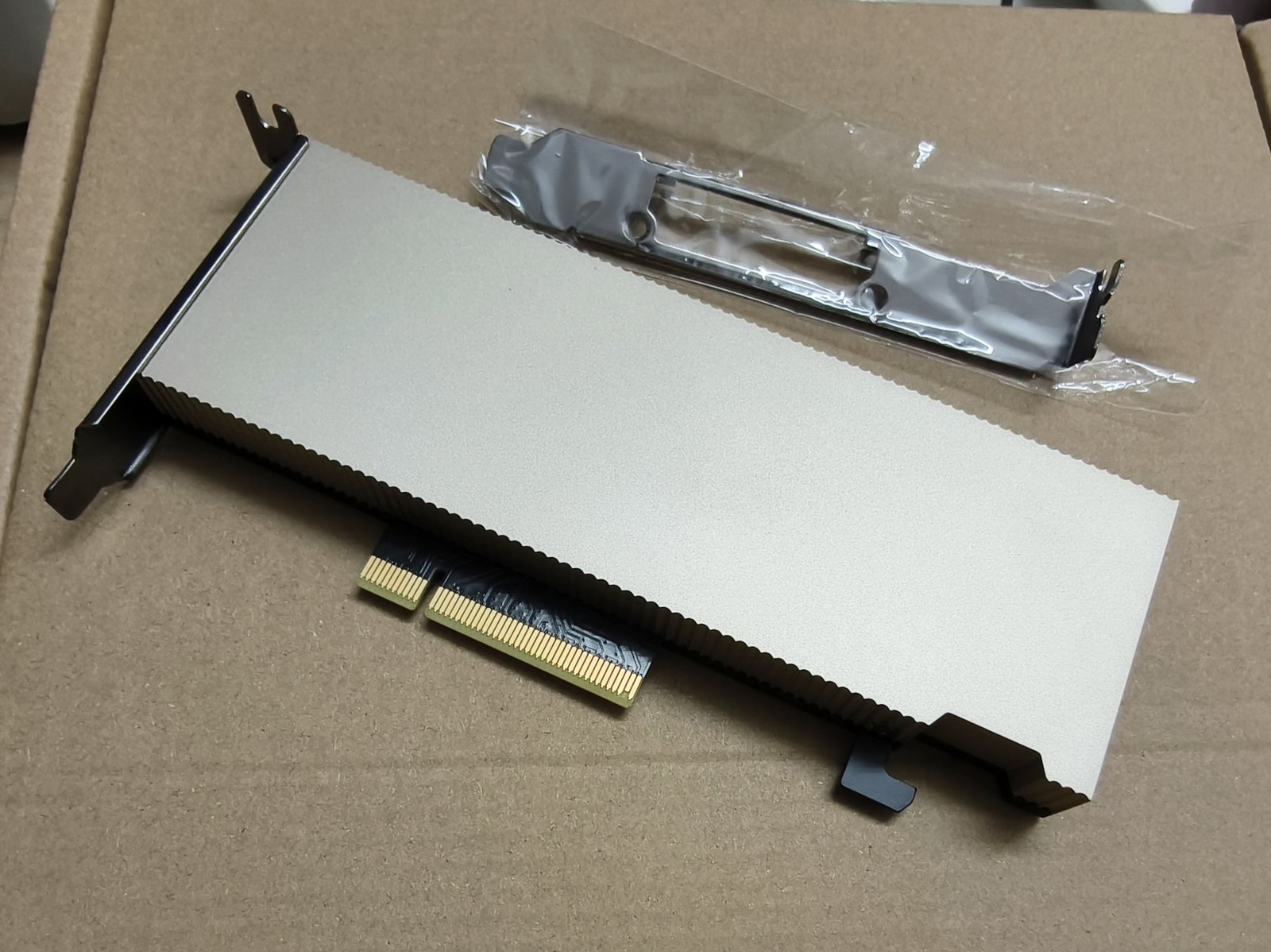 NVIDIA TESLA A2 16GB GDDR6 PCIE 4.0 x8 Professional Computing AI Graphics Card