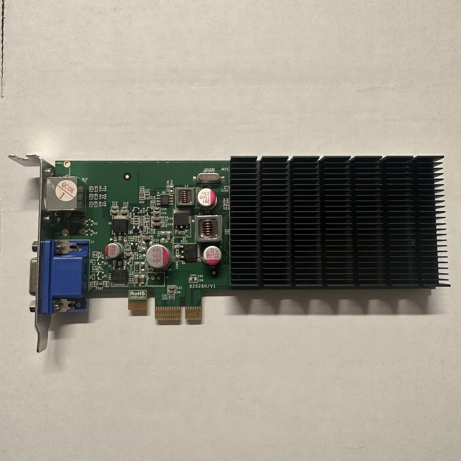 Jaton NVIDIA GeForce 8400 GS 512MB PCIE x1 Video Card (VIDEO-PX628GS-LP1)