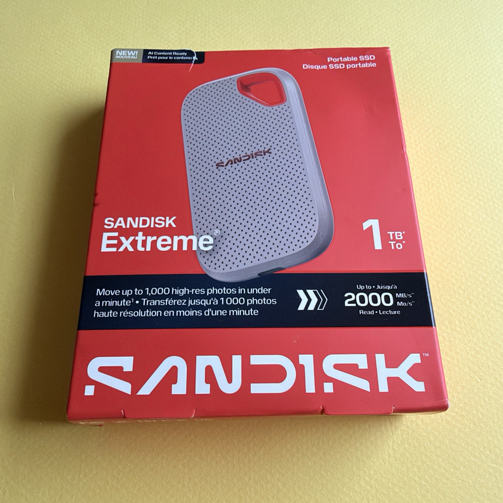 SanDisk Extreme Portable SSD 1TB  Up 2000 MB SDSSDE7W-1T00-AW25 BRAND NEW SEALED