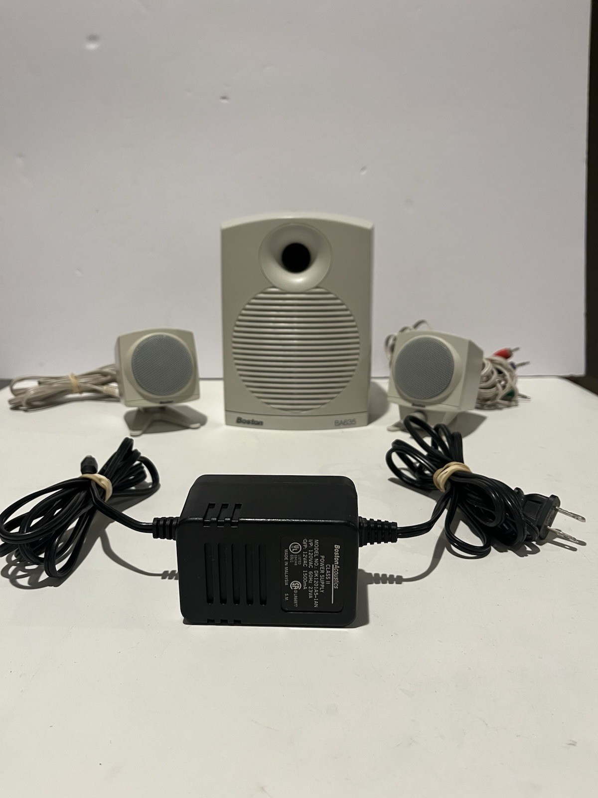 Boston Acoustics BA635 Multimedia Speaker System Built-In Amp ~ Complete Tested