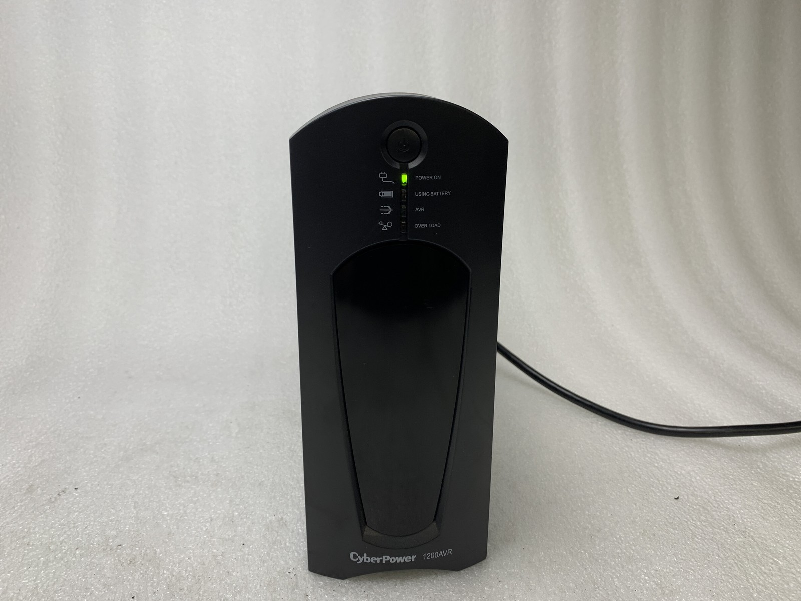 CyberPower UPS Battery Backup 1200AVR  / 8 Outlets / NO BATTERY