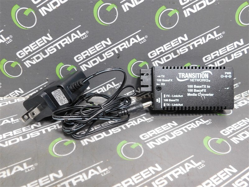 USED Transition Networks M/E-TX-FX-01 100 BaseTX to 100 BaseFX Media Converter