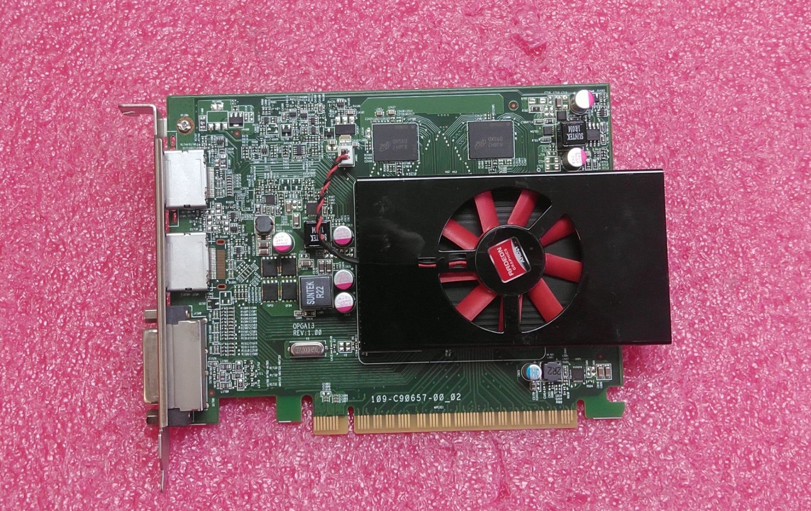 Dell AMD Radeon R7 450 4GB GDDR5 Dual DisplayPort DVI Video Graphics Card 0FN46D