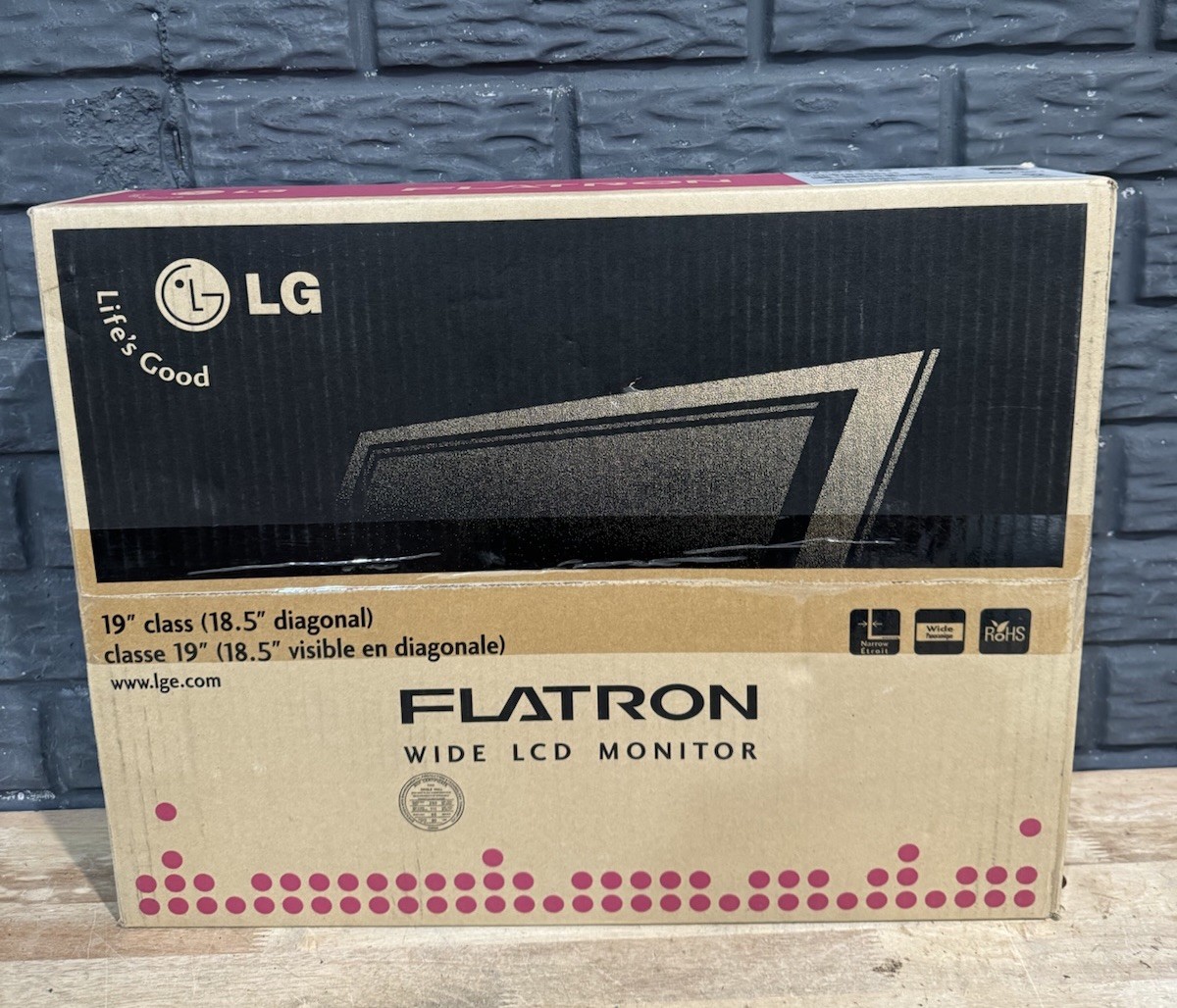 Black 19” LG Flatron W1943TB Wide LCD Computer Monitor in New Unused In Box