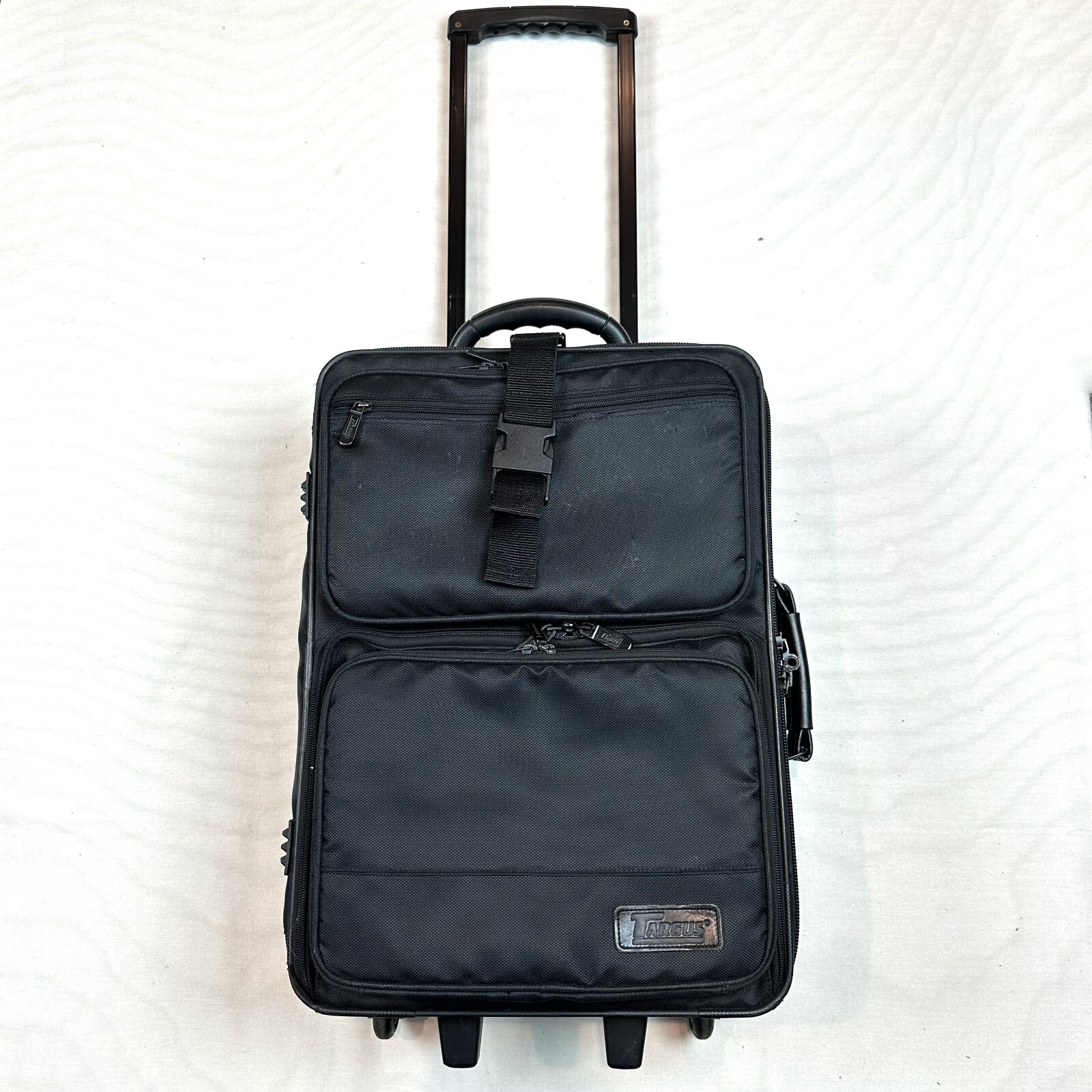 Targus Wheeled Luggage Rolling Suitcase Travel CSO2 13x20x8