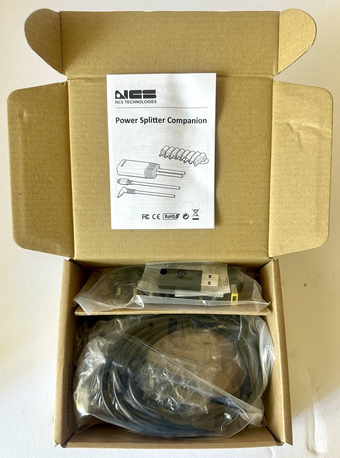 NCS Technologies NCS11290 Power Splitter Companion Laptop Multi Adapters 1042403