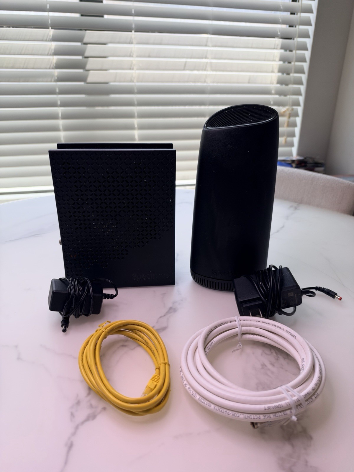 SPECTRUM WiFi 6E Router SAX2V1S and 2.5G Modem ES2251 With Ac Adapters Bundle