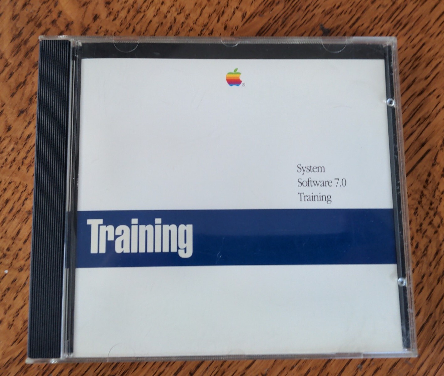 Vintage 1991 Apple System Software 7.0 Training CD-ROM Macintosh M1160LL/A RARE