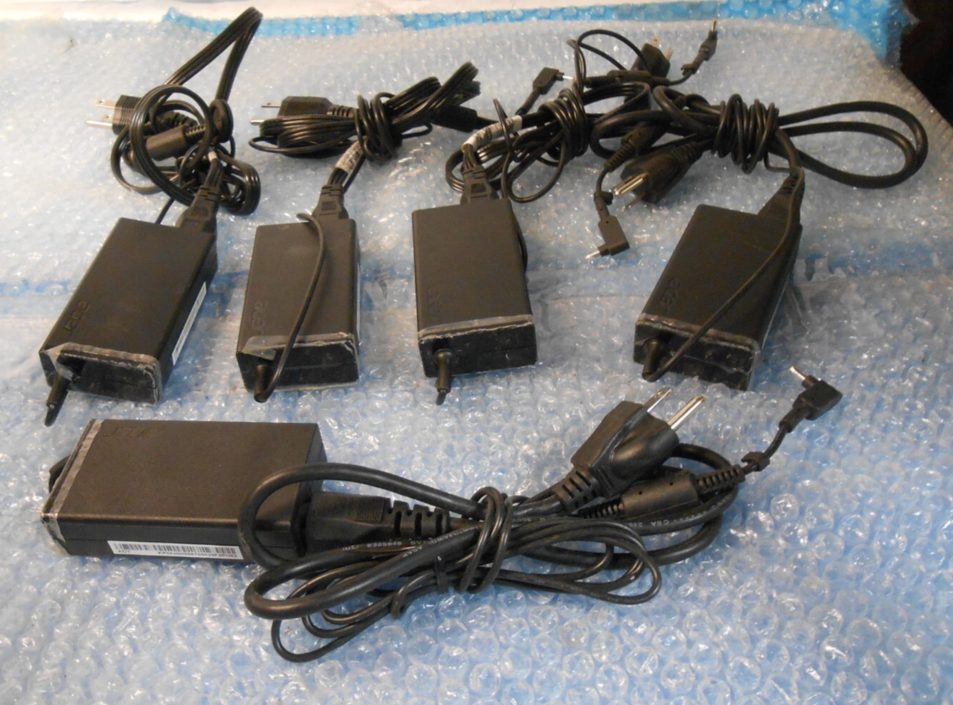 LOT OF 5  Acer A11-065N1A 1 Power Adapter 19V 3.42A 65W AC Power Adapter