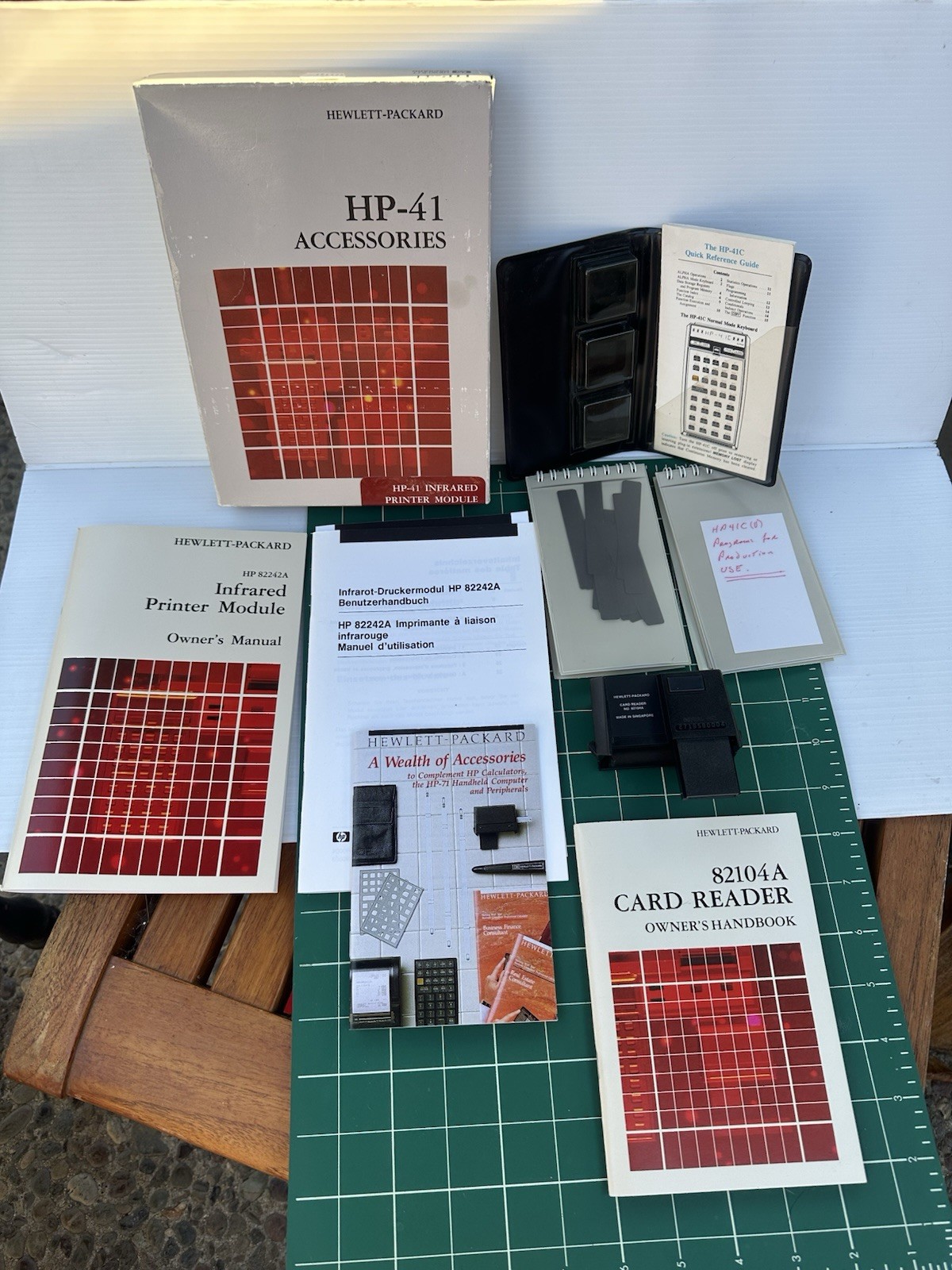 Hewlett-Packard 82104A Magnetic Card Reader W/manual  Plus Extras - Bin 8