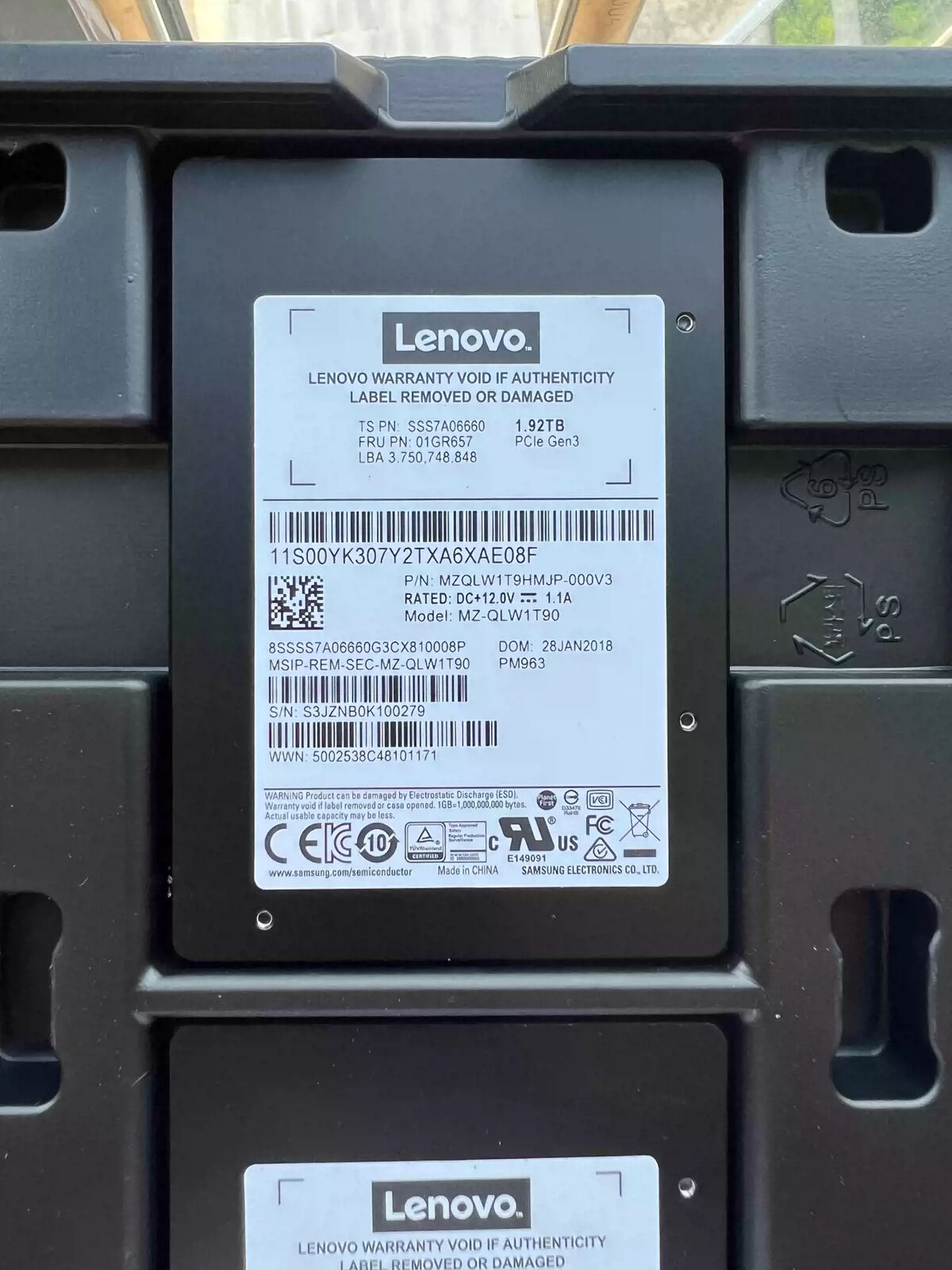 Lenovo PM963 1.92TB U.2 NVMe 2.5\