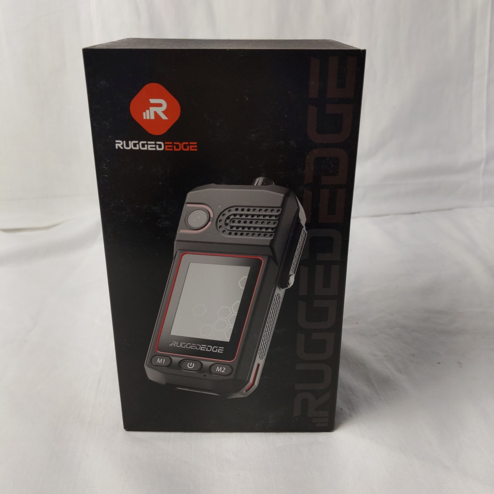 EdgeOne The RuggedEdge 5G gateway Set M440A01