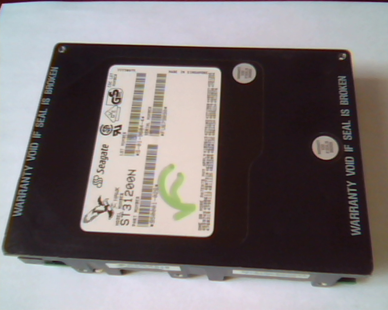 Hard Disk Drive SCSI Seagate Hawk ST31200N 950001-026  50-pin 1.2GB 1GB vintage